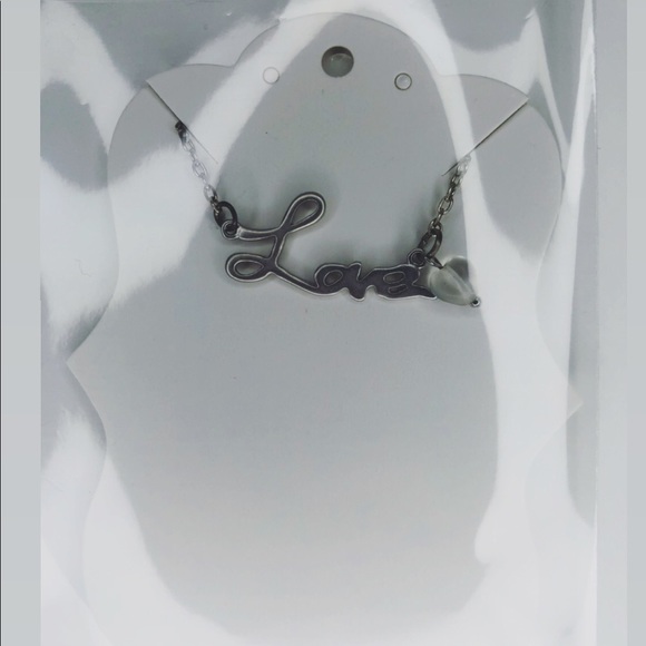 ‘ Love ‘ Silver Necklace - Picture 7 of 7